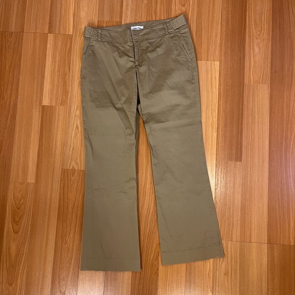 Calvin Klein Pants - Calvin Klein Khaki Chino Pants